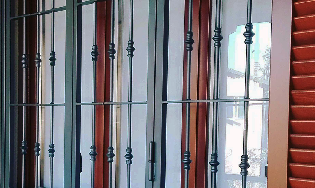 Inferriate di sicurezza apribili